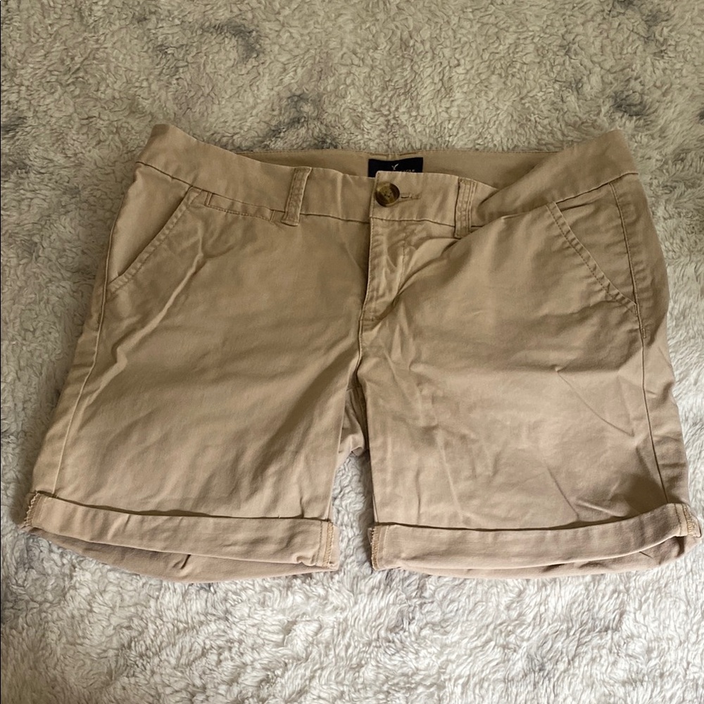 American Eagle Outfitters Khaki Bermuda Shorts Classic Cotton Blend